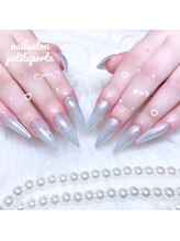 プティポルト(petite porte)/長さだし×水色ラメネイル♪