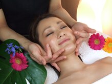 トリニティ 池袋店(TRINITY)/【美白フェイシャル】