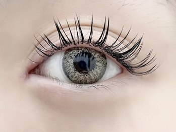 サロン ド モモ(salon de momo)/フラットラッシュで軽い目元に