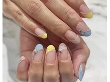 マーノ 津田沼ビート店/カラフルフレンチネイル