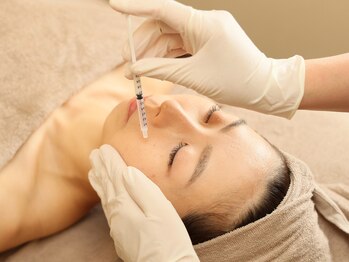 グラン ジュテの写真/《最高級のエイジングケア》話題のエクソソーム・PDRNを取り扱ってます！結果の出るマシンと美容液を厳選！