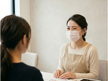 アミュゼ 本八幡店の写真/《創業15年/延べ2万人以上施術の実力派サロン》ベテランネイリストが貴方に最適なネイルをご提案♪