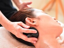 アロマ トット(aroma tot)の雰囲気（バザルトストーンで温めて頭痛・首・肩こりも根本から改善◎）