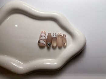 PlusEwalu四日市ネイル/パラジェル/フィルイン/長さだし/マグネット/フット/スカルプ/ワンホン定額デザイン♪[四日市]