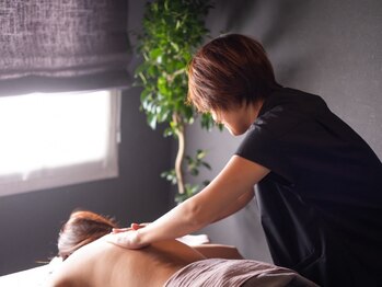 アロマサロン ココル(cocoru)の写真/「なんとなく不調」からの解放。選べるアロマと極上リンパケアで、揺らぎやすい女性の体調を優しくケア♪