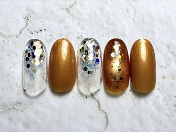 アヤ(AYA)/オレンジマグネットネイル