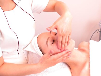 メナードフェイシャルサロン 南区護藤の写真