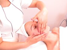 メナードフェイシャルサロン 南区護藤