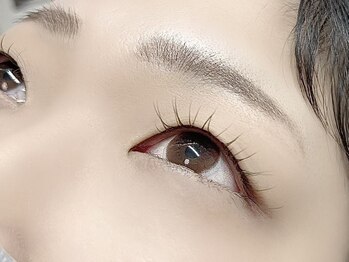 プチ(Petit.)の写真/ナチュラル上品なモテ可愛まつ毛★《フラットラッシュ80本/ラッシュリフト(アイシャンプー付)新規￥4500》