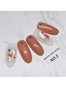 ナンバーファイブ(N°5)/シェルネイル☆