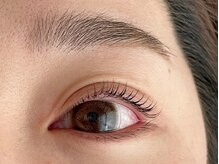 アンバー(Amber)/まつげカール