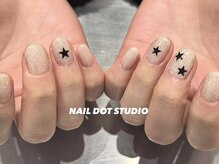 ネイルドットスタジオ 堺筋本町(NAIL DOT STUDIO)/ラメワンカラー