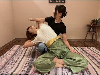 皮フ美 スキンケアサロン サリュ 六町の写真/ガチガチな首・肩にインディバの温熱ケアが浸透♪コリをほぐして心身ともにリラックス☆極上のアロマも人気