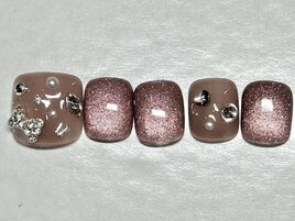 ビジューデザイン