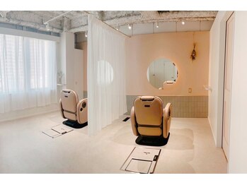 アリーザヘッドスパ オオサカ(aleeza Head Spa Osaka)/上質な空間設計