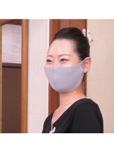 シュール(Salon)&nbsp;井上 りか子