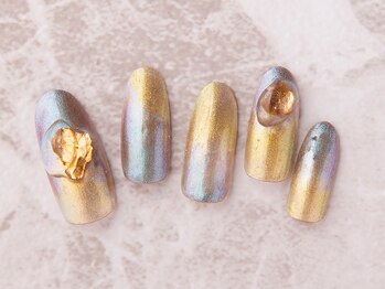 リーナ(LiNA Beauty Garden)/マグネットネイルグラデーション