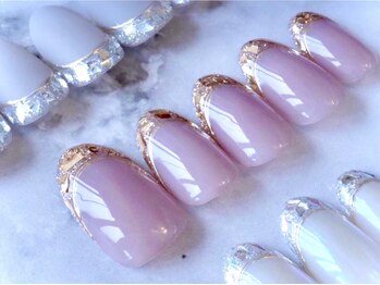 ボガスティーズネイル(Vogusty's nail)/NEW！SNSで話題のガラスフレンチ