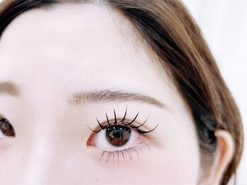 エレヴィ 渋谷店(ELLEVI.)/wフラットラッシュ+下マツエク