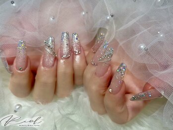 マグネットにパーツ付け放題