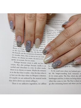 ペルシャ(Persian)/キラキラネイル