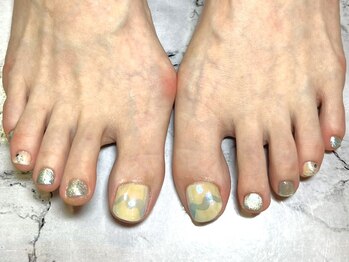 ネイルサロンブリス(nail salon Bliss)/☆波模様のニュアンスネイル☆