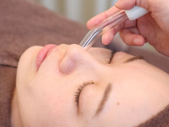 グラサヴォーグ 三宮店の写真/【毛穴ケア実績17年】毛穴専門店ポアレスラボライセンスサロン☆結果にこだわったコースと商品で徹底ケア！