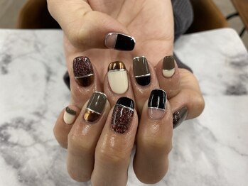 Nail & Eye Basic 川越店【パラジェル/フィルイン/ネイルスクール併設店】/持ち込みデザイン