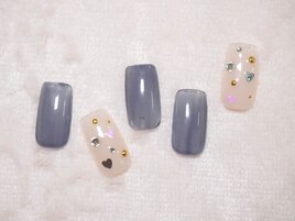 キレイめバレンタインネイル