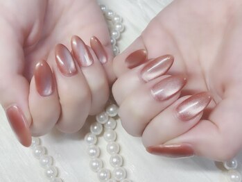 キラキラネイル 川口 南鳩ヶ谷店/秋マグネットネイル