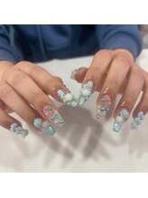 ワイベール 心斎橋店(YVeil)/