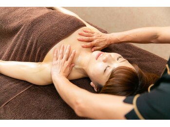 ヒーリング リラクゼーション(HEALING)