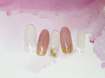 ネイルライフ(NailLife)/ミラーラインパールデザイン