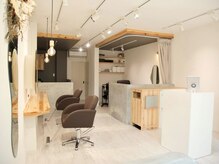 ハッシュタグナウ(#NOW)/店内