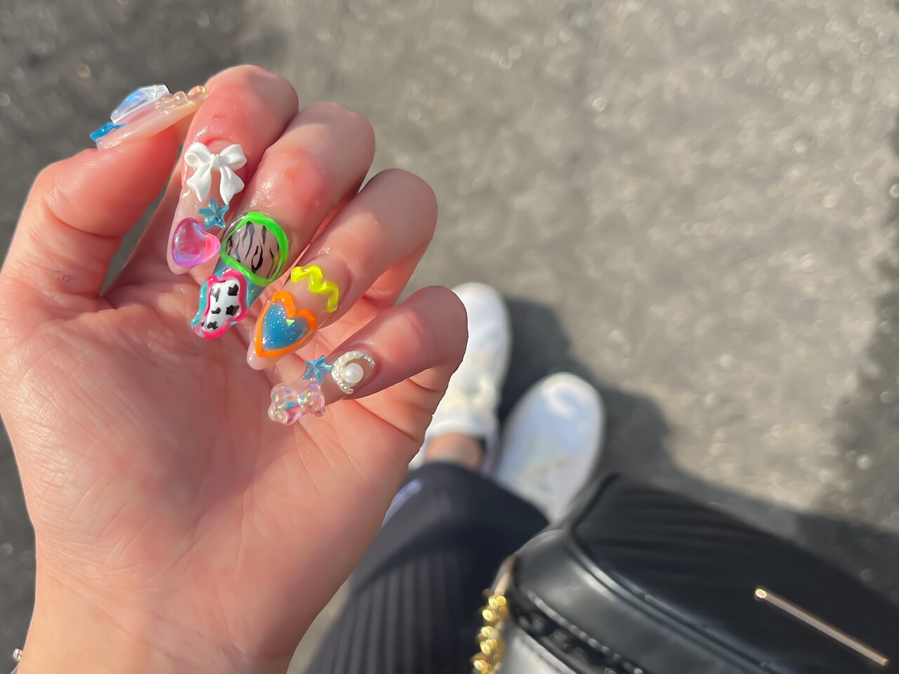 2026年冬トレンド】アニマル柄 ハンド 夏のネイルデザイン集｜人気順