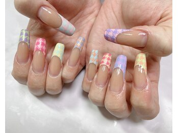 ネイルサロン ビューティーマジック 川口店/手描きアートネイル