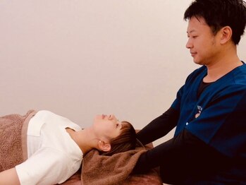 てっく整体院の写真/国家資格保有・10年以上経験を積んだオーナーだからこそ、根本原因の見極めが凄い！本格施術で軽い身体に！