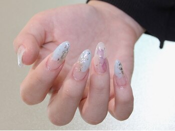 ネイルセン ジジ 帯広店(Nail 1000 ZIZI)の写真/低価格で流行ネイルを楽しみたいならZIZIがお得☆コース色々で予算に合った定額メニューが見つかる★