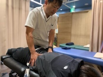 白岡総合整骨院 整体院の写真/[国家資格者による本格施術]慢性的な腰痛もご相談ください！原因をご説明し、根本から改善いたします◎
