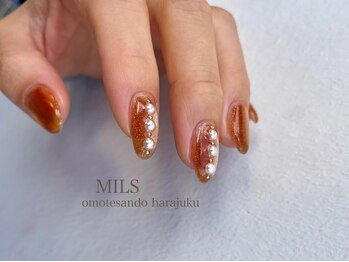 ミルズ オモテサンドウ(MILS omotesando)/ニュアンスネイル