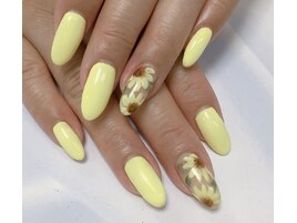 ヒマワリネイル