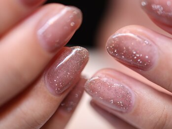 クロ(KURO)/ブラウンフラッシュネイル