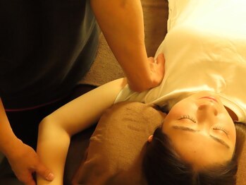 ユラリ(Yurari)の写真/直前予約OK★高技術×コスパ◎《もみほぐし上半身＋ヘッドスパ計70分￥4800》お悩みの箇所を的確にケア♪
