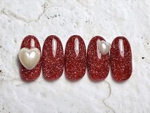 アヤ(AYA)/パールハート&フラッシュネイル