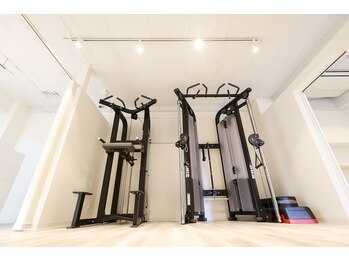 トレーニングスタジオ G3/高品質フィットネスマシン