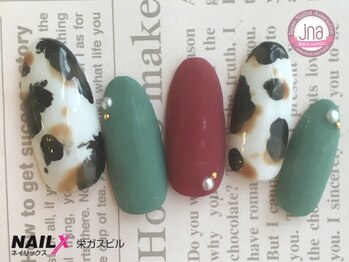 ネイリックス 栄ガスビル(NAILX)/牛柄ネイル☆
