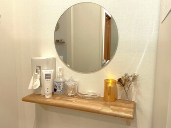 パリスココ(PARIS COCO)/店内☆メイク鏡のご用意♪