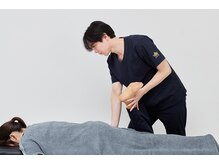 他のサロンよりも選ばれる圧倒的な理由は結果力と知識力！[姿勢]