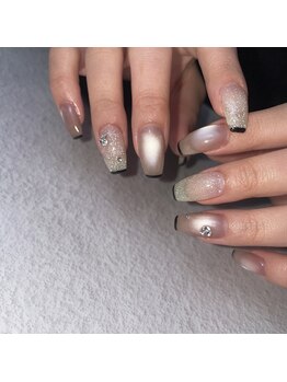 ラフィーナ(RAFFINA)/