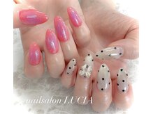 ルチア(LUCIA)の雰囲気（水光マグネット）
